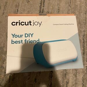 Cricut Joy Brand New